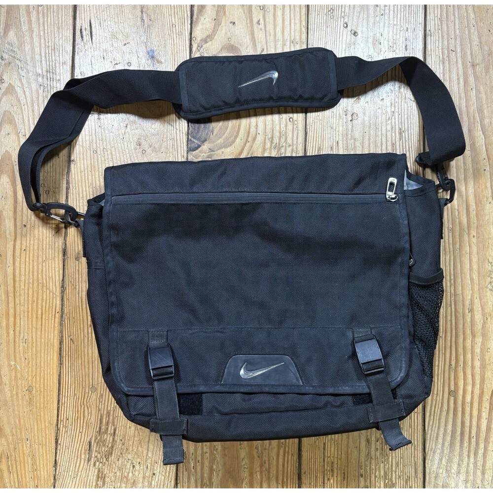 Nike Messenger Bag Black Vintage Crossbody Flap Travel Carry On Satchel Laptop